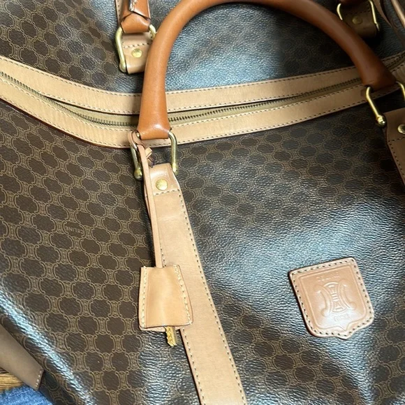 ❌SOLD❌ Celine Travel Tote Duffle Bag with Lock/Key Weekender - Picture 12 of 15